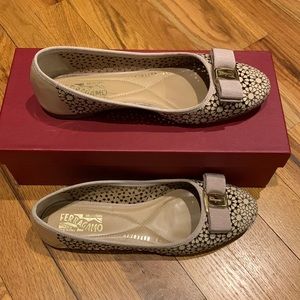 Salvatore Ferragamo nude ballet slippers